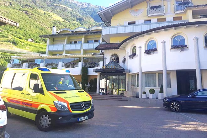 Krankentransporte Auslandsrückholungen - Abholung Patient Hotel