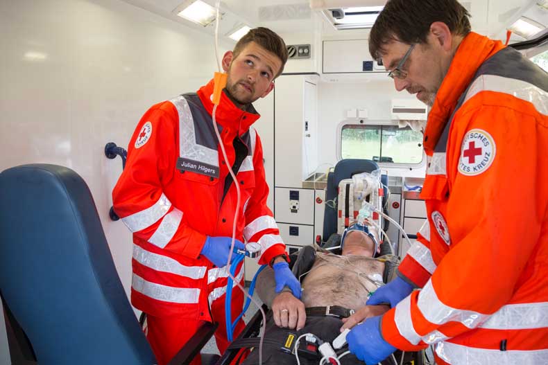 Rettungsdienst - Gesundheitsangebote DRK Stollberg Erzgebirge